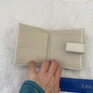 White coach wallet
